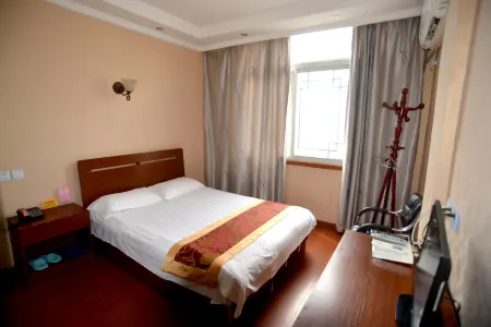 Feixi Lantian Express Hotel Отели рядом с достопримечательностью «Yang Zhenning Former Residence»