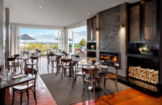 Hilton Lake Taupo Hotels in Taupo