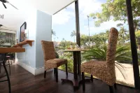 โรงแรมลา ครอย