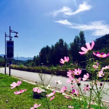 Beijing Simatai Spring Wind Changzhu Inn