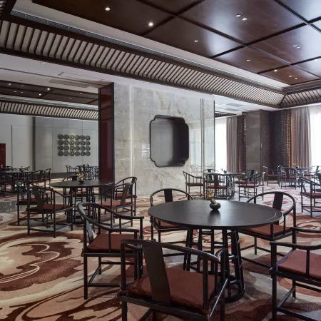 KLLN DONGFANG HOTEL