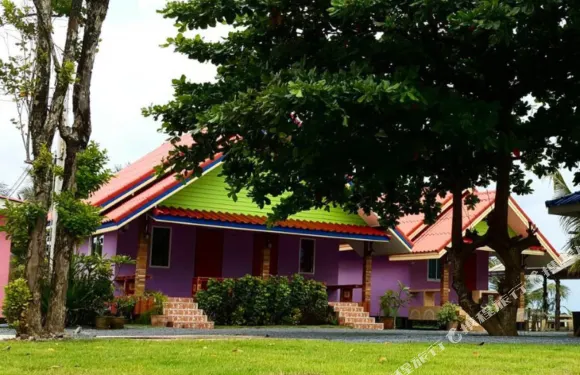 C - 天空海灘度假村