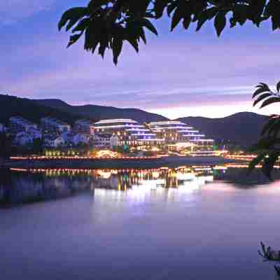 DREAMOON BLUE HORIZON JUNHUA HOTEL Hotel Exterior