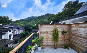 Yueshang Yunshe Homestay - Housity