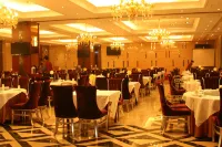 Hongda Longmen Hotel - فطور