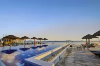 Centara Collection Machchafushi Island Resort & Spa Maldives - Pools