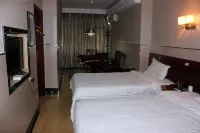 Danjiangkou Xinlong Hotel - parkir