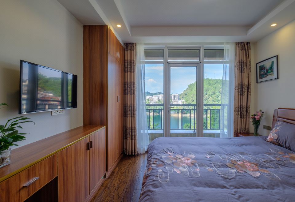 Zeshuiju Lake Villa Hotel Overview