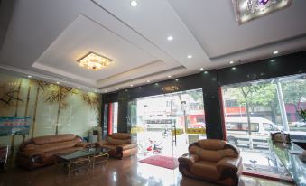 Yuefeng Business Hotel