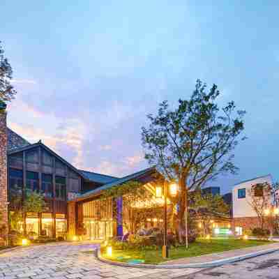 青田千峽湖智選假日酒店 Hotel Exterior