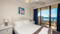 Aristocrat Apartments - Holiday Apartments