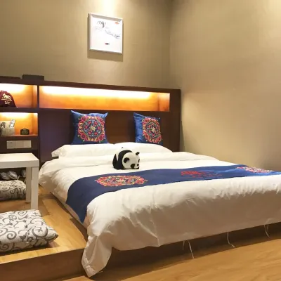 Yunshang Holiday Hotel Hotels near Jiangwei City