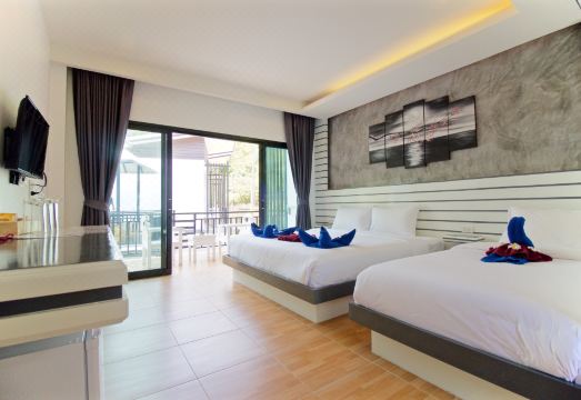 더 오조 코타오 수영장