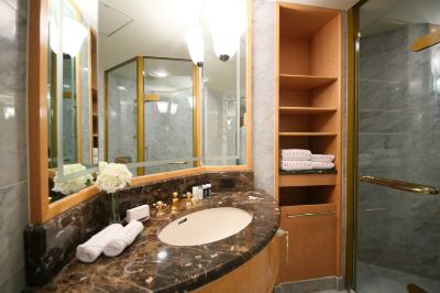 クラシカルダブル  35平米/キングサイズベッド（禁煙） ホテルアラマンダ青山の写真