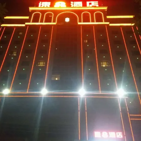 Super 8 Collection Hotel (Fukang Zhunge'er Road)