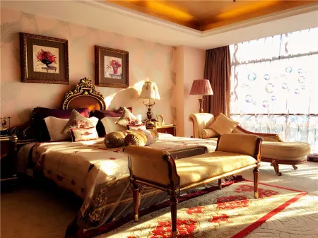 Mangshi Hotel