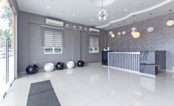 Super OYO 258 Hotel SMC Alam Avenue