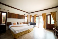 Rungnara Pool Villa Hotels in San Sai