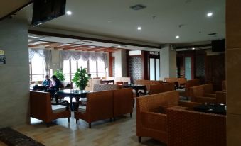 Taoyuanju Hotel