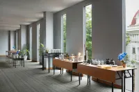 Batiqa Hotel Jababeka Cikarang