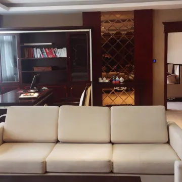 Pingchang Jiuxiang Hotel