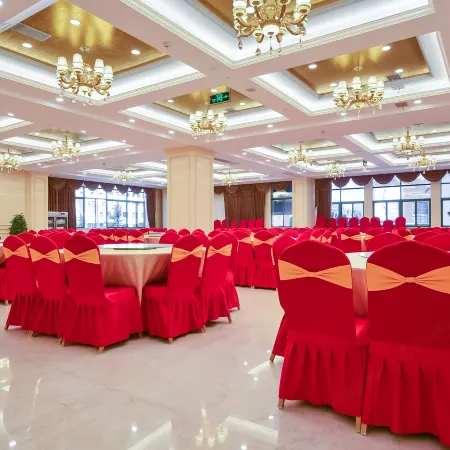 Vienna Hotel (Baoying Times Square)