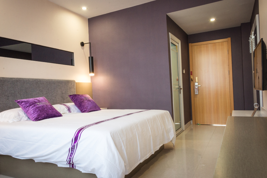 dushi118liansuojiudian