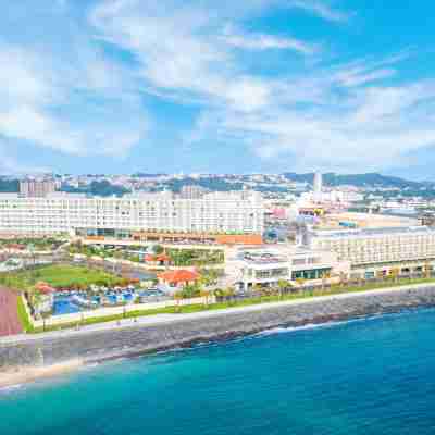 DoubleTree by Hilton Okinawa Chatan Resort Hotel Exterior