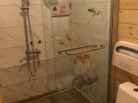 英德九龙小镇生态旅游度假屋 - 松鼠木屋一房一厅双床房