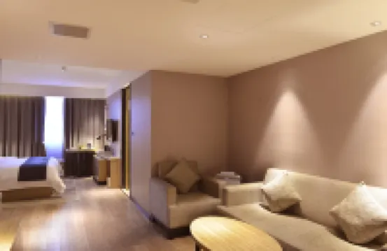Echarm Hotel (Jingmen Yintai City Jingchu Institute of Technology)