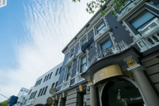 オークランド シティ ホテル