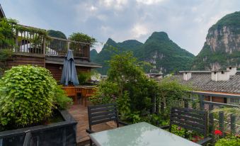 One Ching Inn (Yangshuo West Street Store)