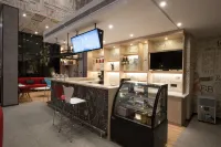 Ibis Hotel (Huijia Times Square Branch, Railway Bureau Subway Station) - Baarit