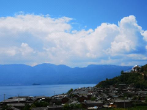 花楼恋歌泸沽湖半山阳光精品客栈 - 酒店景观