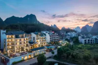 Ji Yun Resort (Yangshuo Ten-mile Gallery Yulong River) Hotels near Dongjie Tourism Area