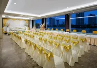 Ramada Plaza by Wyndham Bangkok Menam Riverside