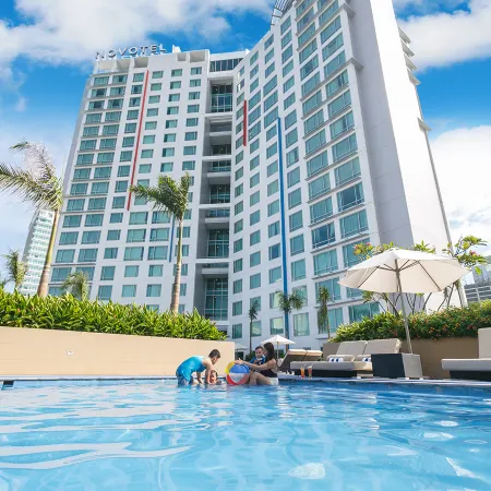 Novotel Manila Araneta City Hotel