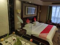 欢朋电竞酒店(常州九洲新世界店) - 轻奢大床房