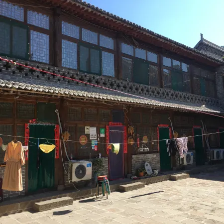 Lvyou Zhijia Hotel