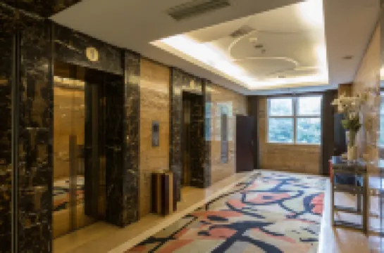 成都藝家城市ホテル