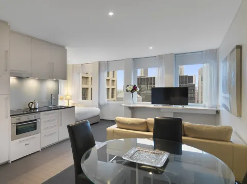 墨爾本柯林斯橡樹套房酒店