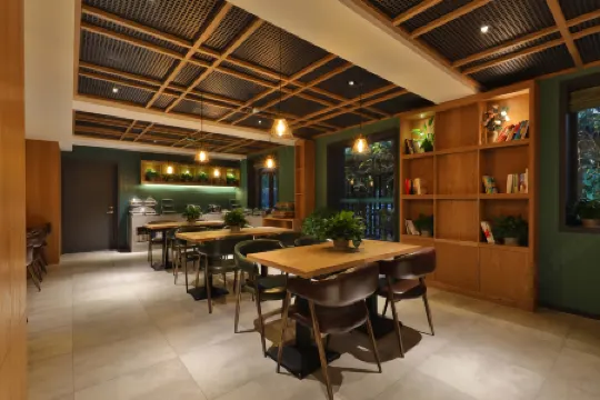 True Go Hotel  (Beijing Guang'anmen Daguanyuan South Railway Station) Отели рядом с достопримечательностью «CPC Beijing Xicheng District Committee Party School»