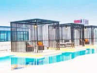 平顶山博泰酒店 - 室外游泳池