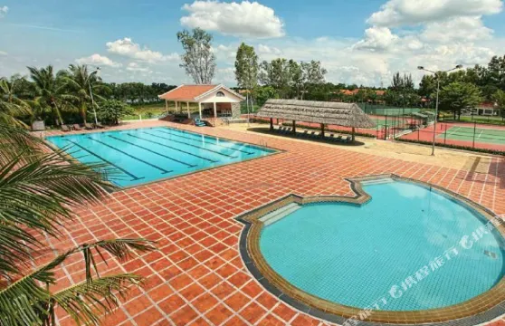 越南高爾夫 - 湖景別墅