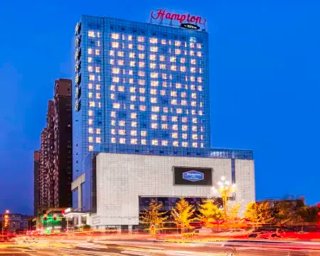 Hampton by Hilton Guangyuan Lizhou Square Hotels in Guangyuan