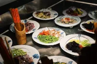 Heart hotel Hotels in Suichang