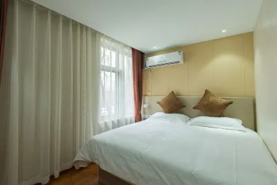 Beijing Letu Hotel(Beijing Gulou Metro Station Store) Hotel in zona Chunqinwang Royal Residence
