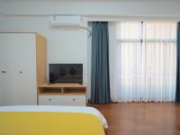 上海我行我宿自助式公寓 - 悦心全景大床房