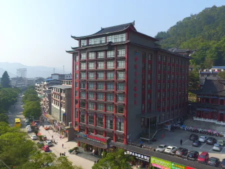 Yongfu County Golden Coast Royal Blessing Hotel Отели в г. Юнфу