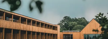 Waldstrand-Hotel Großschönau Отели в г. Нойгерсдорф